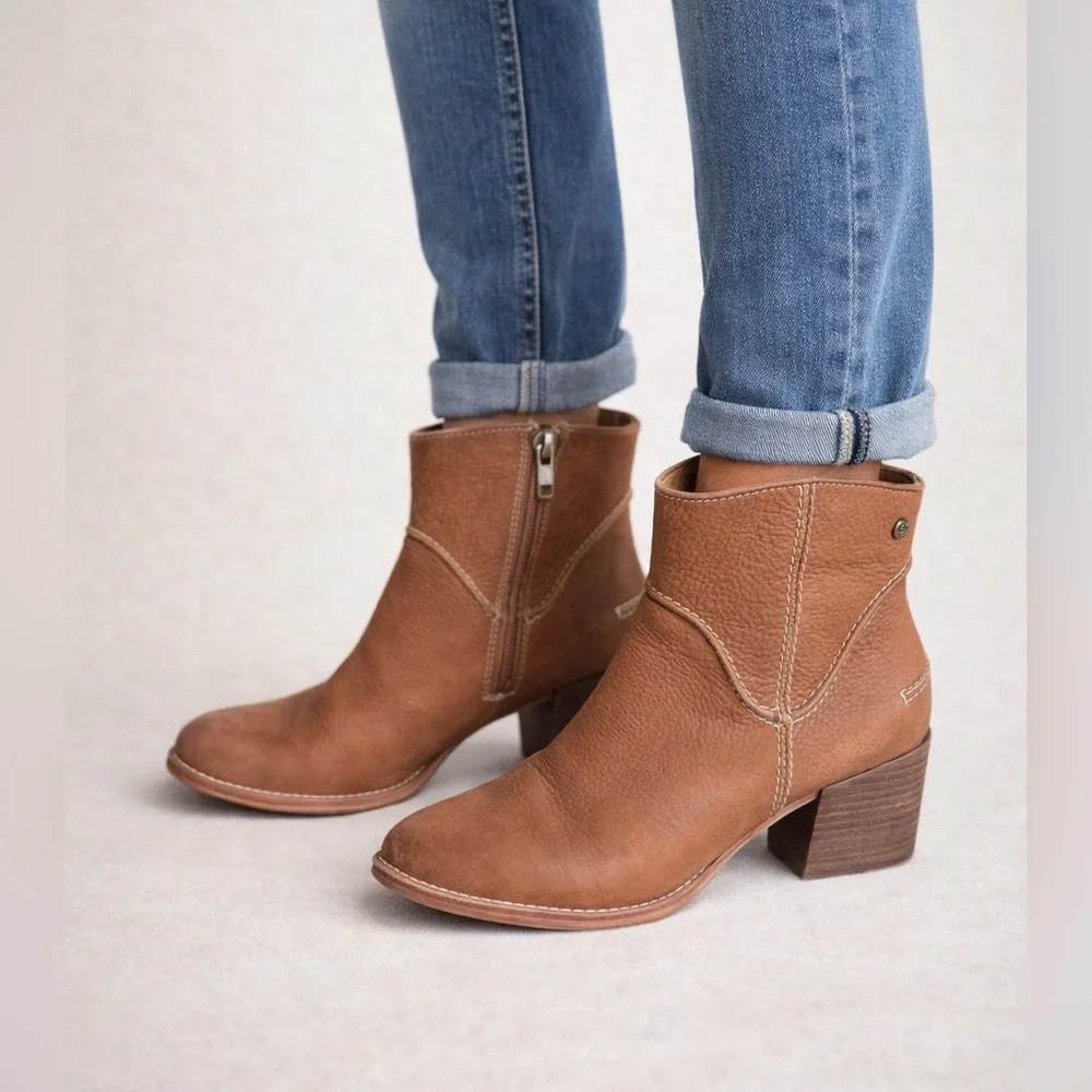 UGG Annie Brown Ankle Booties Size 7 - Picture 4 of 10